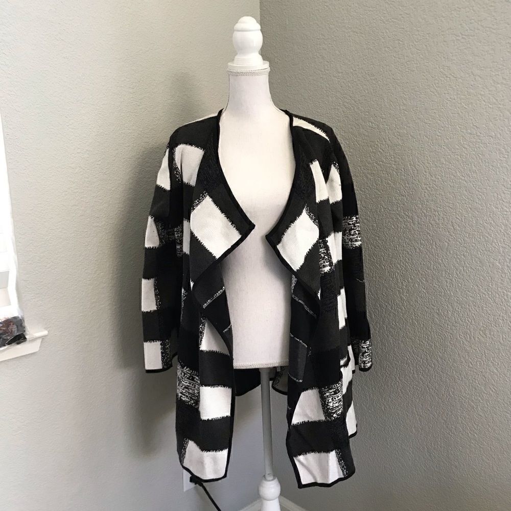 Alfani Woman Cardigan Sweater Size 2x